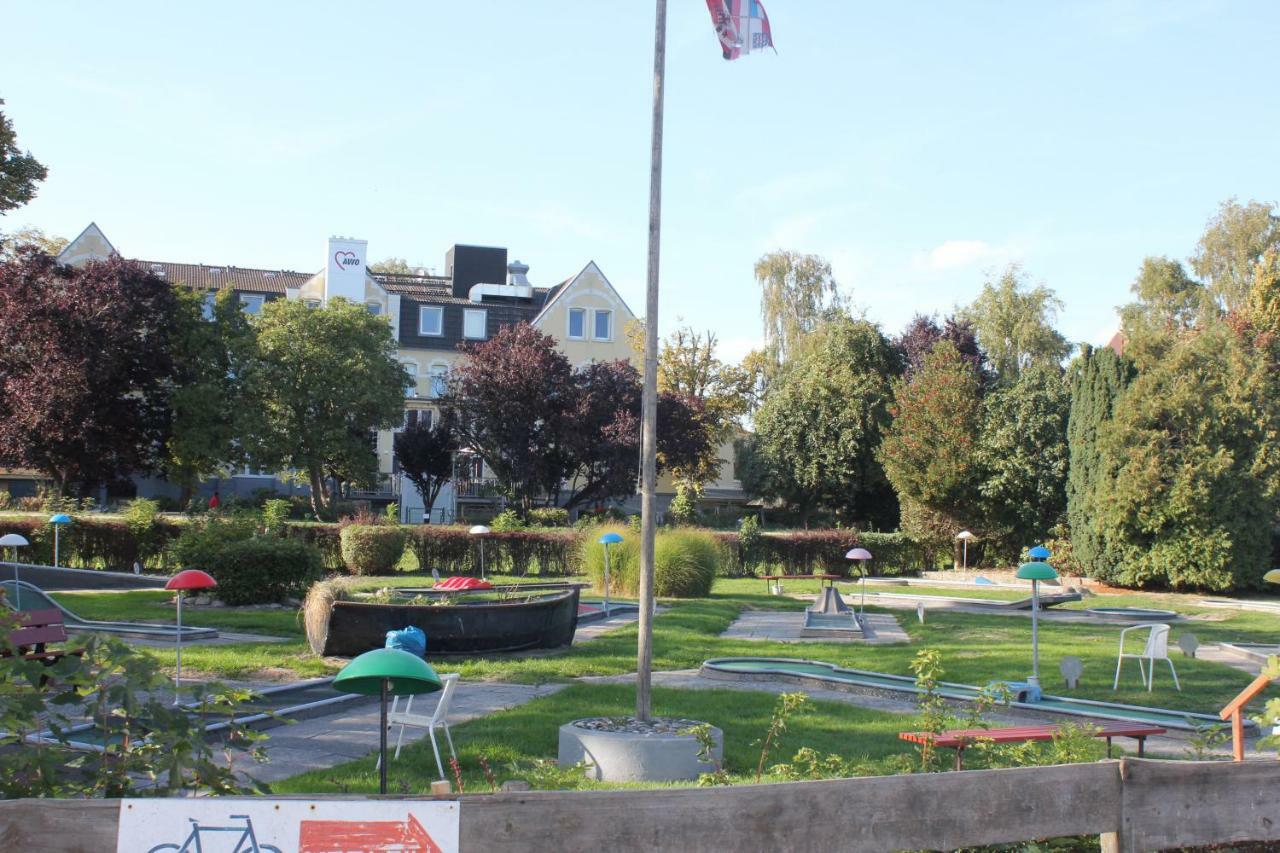 Strandlaeufer Im Kirschgarten كيلينهوسن المظهر الخارجي الصورة